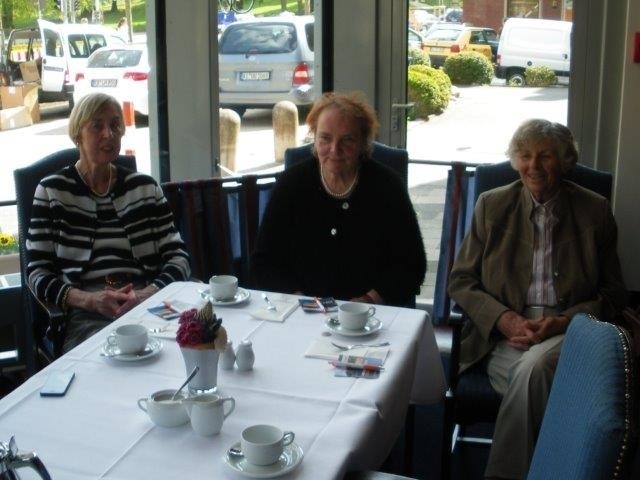 Christa D. Scholz, Sigrun Basgir Fusch und Marianne Albrecht